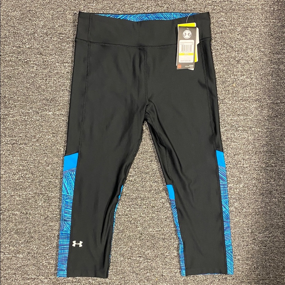 NWT Under Armour Compression Capris